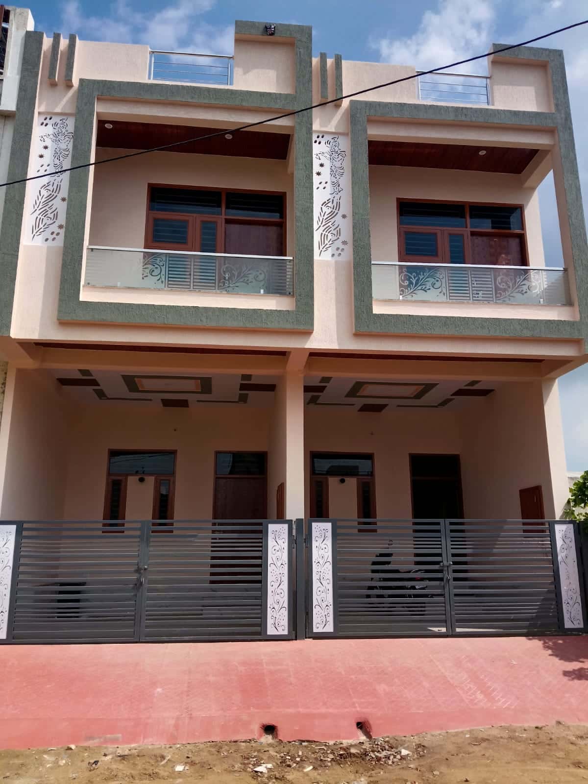 77 Gaj Full Duplex 3 BHK Villa for Sale in Kalwar Road, Jaipur